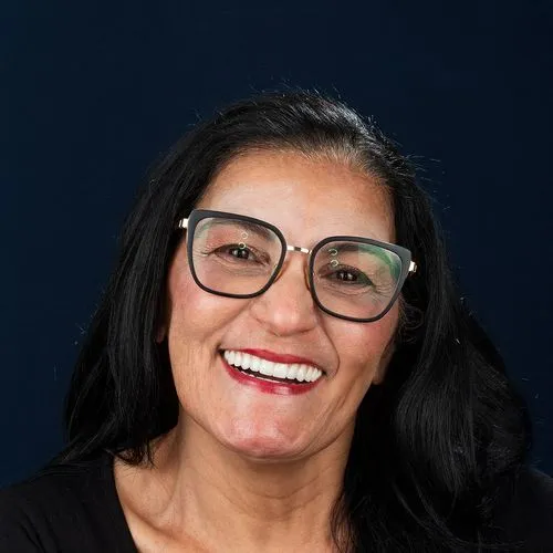 بعد — زراعة الأسنان