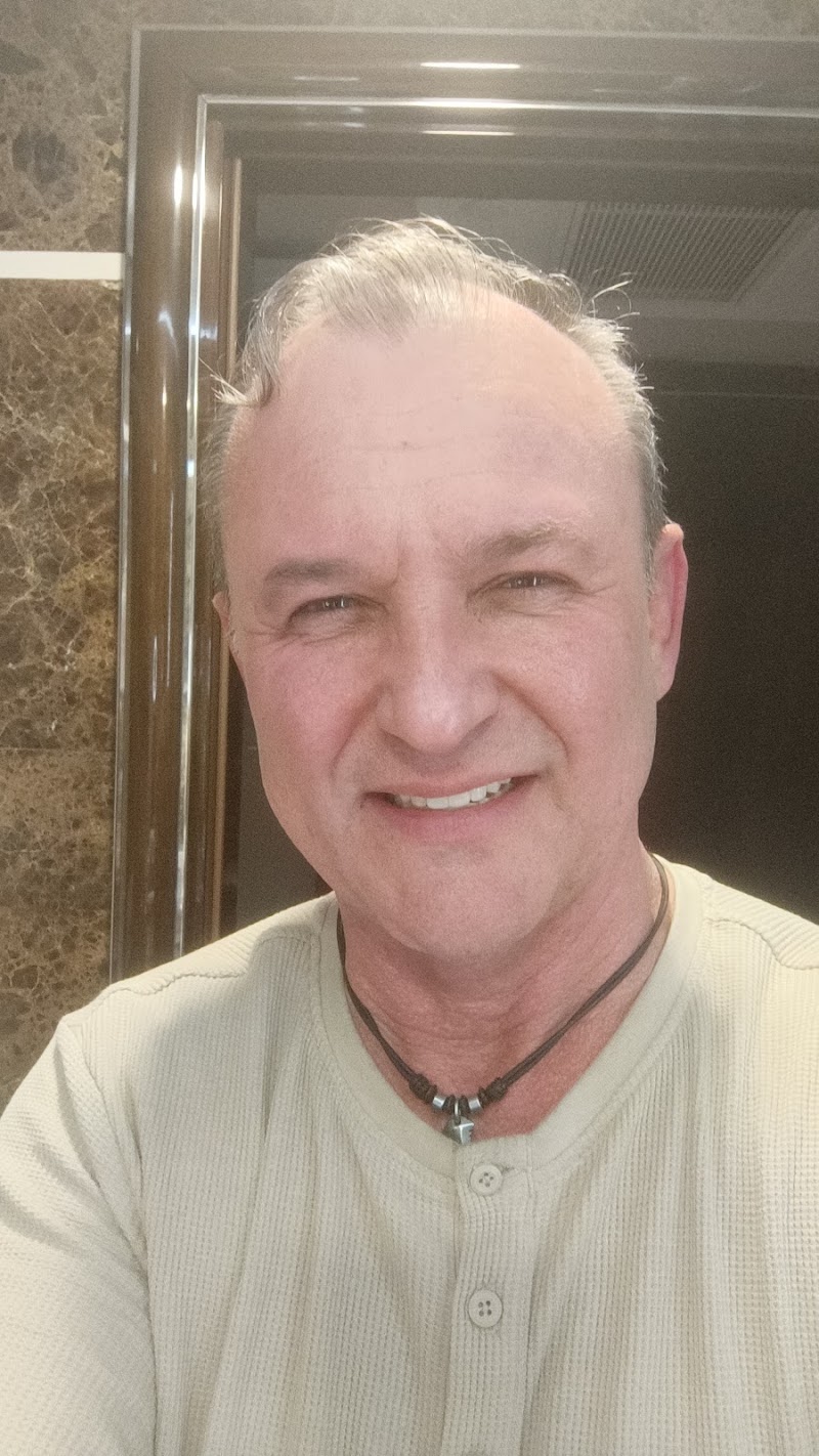 Patient photo shared in the review